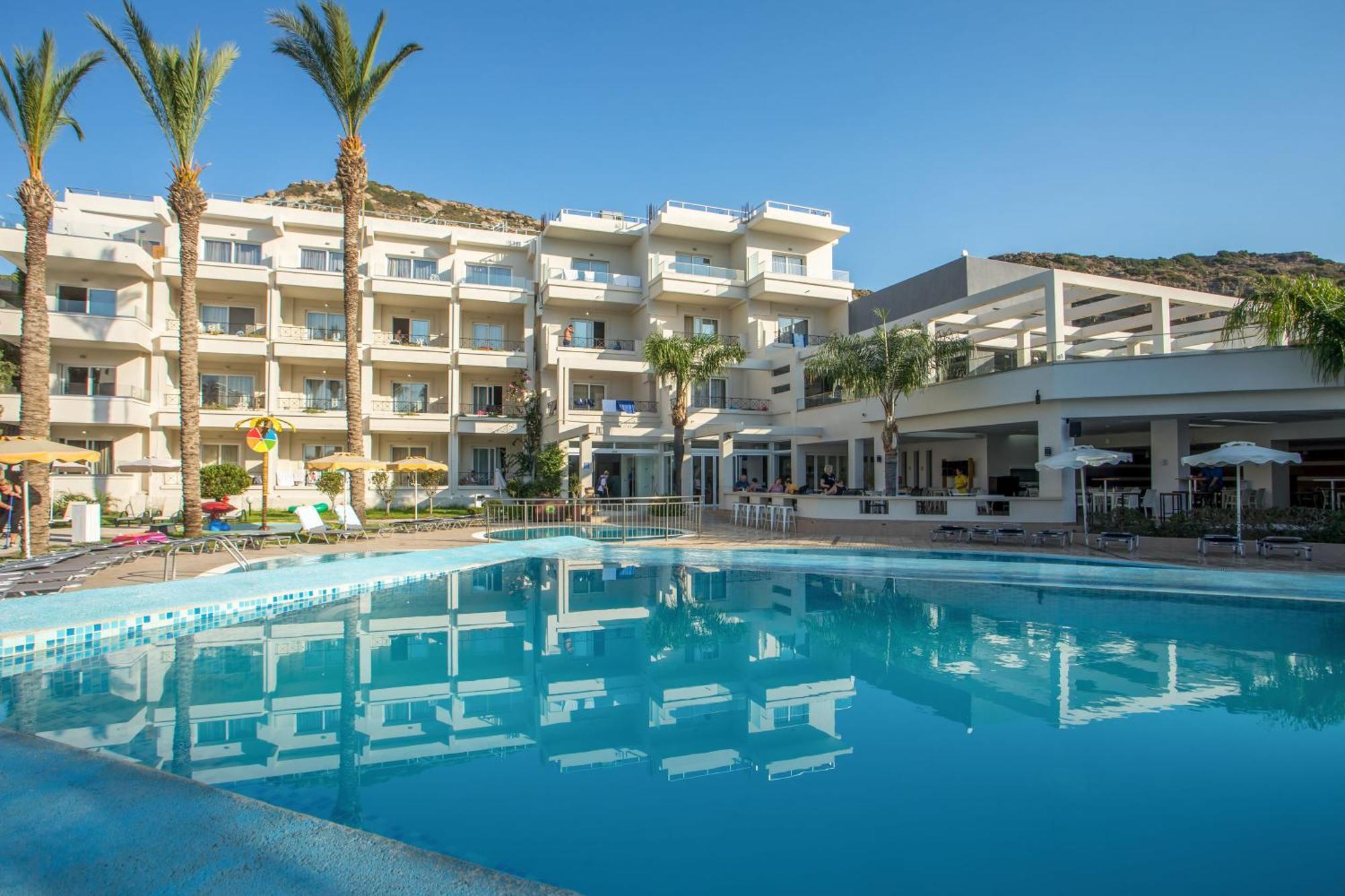 Olympia Sun Hotel ファリラキ エクステリア 写真
